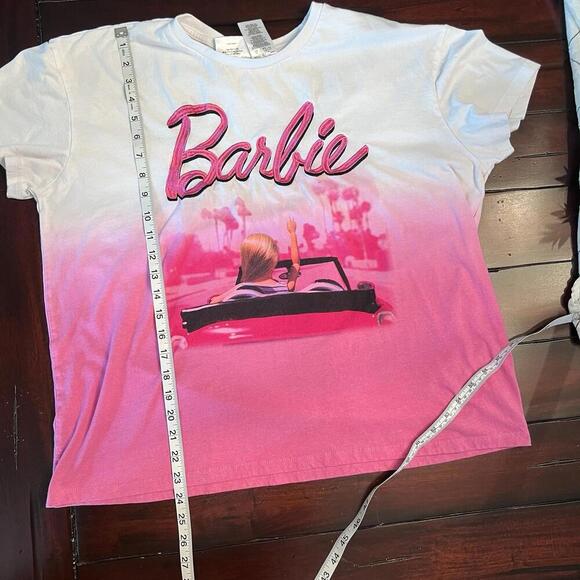 Women 's Barbie Boxy Tshirt Size XLarge - Picture 9 of 10